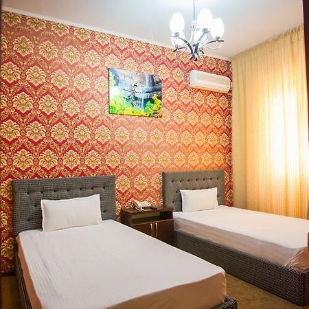 Diar Hotel Atyraū エクステリア 写真